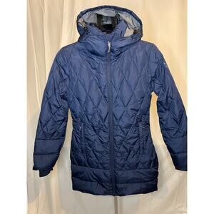 Moosejaw Down Jacket Mid Length hooded NWT Women's size small (B80071)